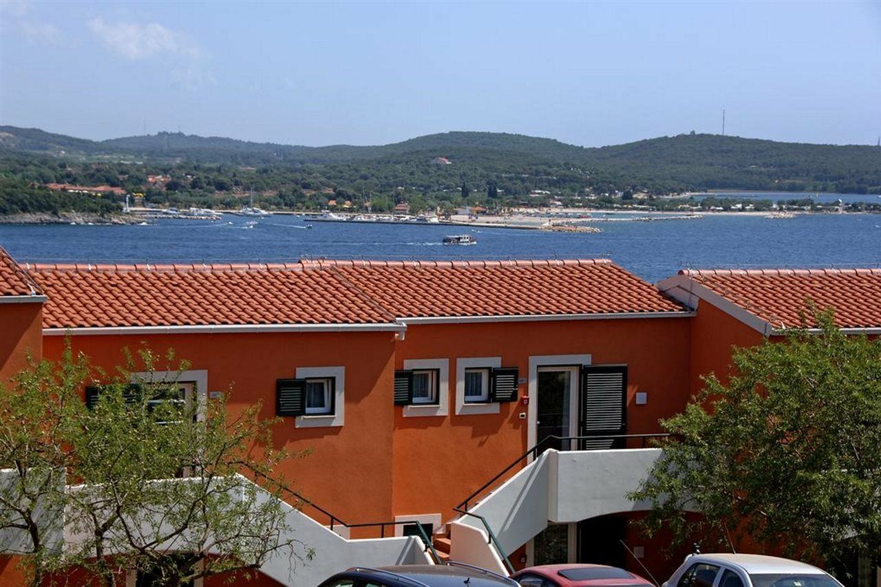 Maistra Select Koversada Naturist Apartments Vrsar Extérieur photo